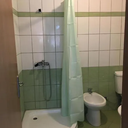 Apartament Dako *