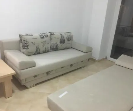 Apartament Dako *